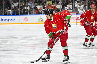 Хоккейная команда Президента победила сборную Гомельской области в матче РХЛ