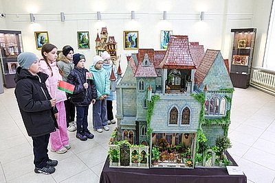 Выставка \"Волшебный мир миниатюры\" открылась в витебском музее частного коллекционирования