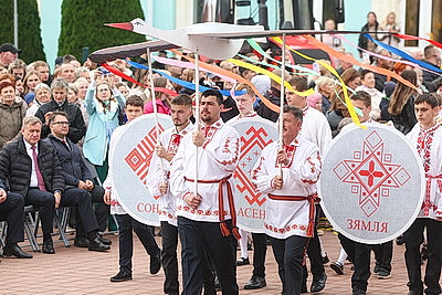 Областной праздник тружеников села \"Дажынкi-2026\" прошел в Кореличах
