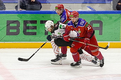 \"Юность\" в третий раз обыграла \"Неман\" и приблизилась к выходу в полуфинал Кубка Президента