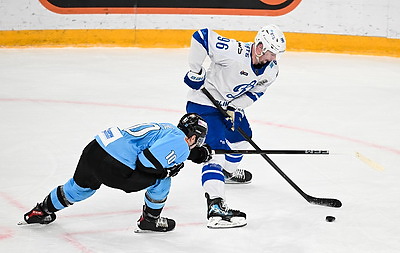 Минское \"Динамо\" одержало вторую победу в серии первого раунда плей-офф КХЛ