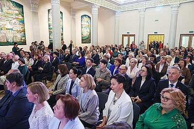 Активные, профессиональные, амбициозные. Более 100 человек получили награды от ФПБ в Минске