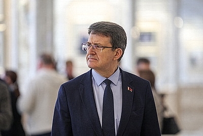 \"Проникнуться атмосферой, в которой работает Президент\". Первая в 2026 году экскурсия прошла во Дворце Независимости