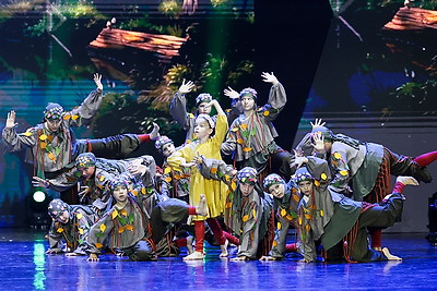 В конкурсе Dream Dance Fest на \"Славянском базаре\" 17 коллективов представили свое творчество