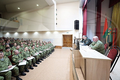 Модернизация армии, отечественная техника. Какие вопросы в сфере обороны на первом месте в новой пятилетке