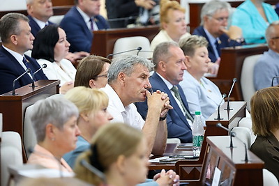 На третьей сессии Палаты представителей принято 78 законов