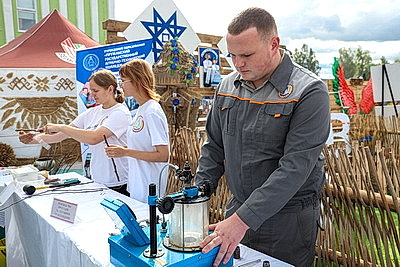 \"Дажынкі-2026\". Фестиваль-ярмарка тружеников села проходит в Барановичском районе
