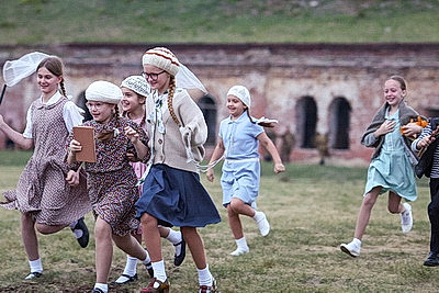 Реконструкторы воссоздали трагические и героические эпизоды обороны Брестской крепости