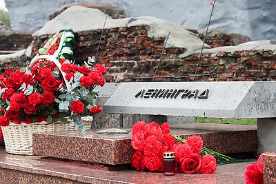 Делегация Санкт-Петербурга посетила Брестскую крепость
