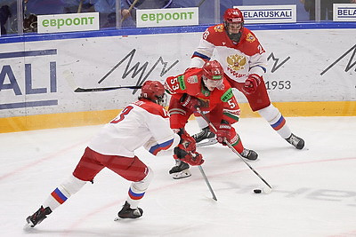 Молодежная сборная Беларуси по хоккею с победы стартовала на домашнем Кубке Будущего