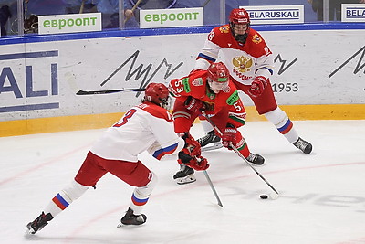 Молодежная сборная Беларуси по хоккею с победы стартовала на домашнем Кубке Будущего
