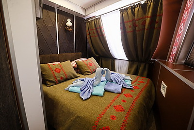 Круизный теплоход \"Белая Русь\" отправился в свой первый рейс в 2026 году