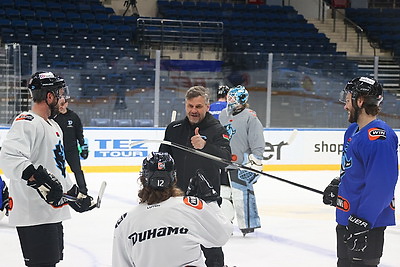 Открытую тренировку минского \"Динамо\" провели на \"Минск-Арене\"