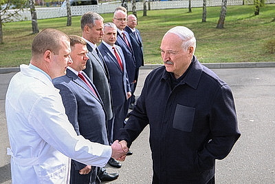 Пример райцентра с развитой социальной инфраструктурой. Что Лукашенко показали в Петрикове