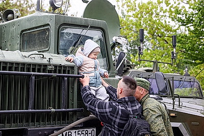 Радостно, трепетно, масштабно празднуют День Победы в Бресте
