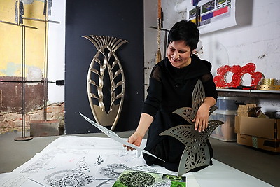 Расширяя границы возможного. Женщина-кузнец превращает металл в произведения искусства