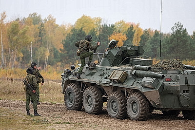 Сделан серьезный рывок, повышена подготовка военнослужащих - Вольфович о результатах проверки ВС