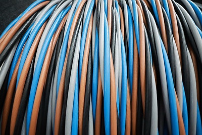 Кабель с изоляцией из сшитого полиэтилена, выпускаемый на \"Энергокомплекте\", удостоен Знака качества