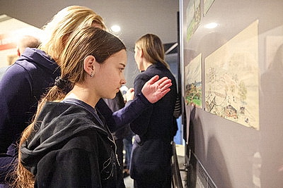 Творили в окопе и на привале. Выставка фронтового рисунка открылась в Минске