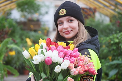 Красивые, добрые, умные. Наши женщины