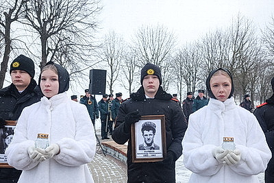 Девизом было и остается \"Своих не бросать\". В Могилеве прошел митинг ко Дню памяти воинов-интернационалистов