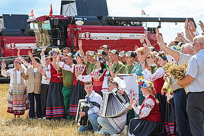 Обряд \"Зажинки\" прошел в Витебском районе