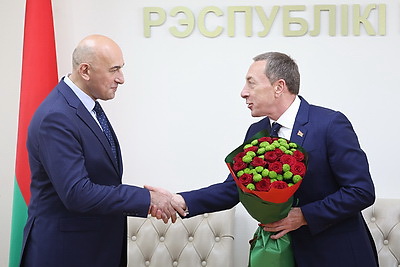 Снопков представил нового министра культуры коллективу ведомства