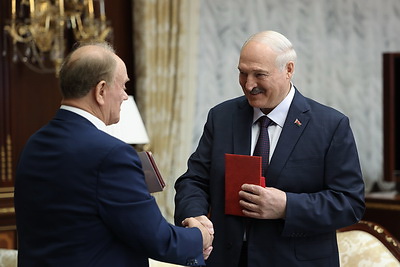 Лукашенко встретился с лидером КПРФ Зюгановым