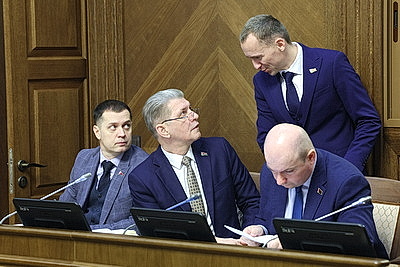 Правительство усиливает контроль за выполнением отраслевых показателей в промышленности