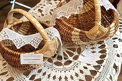 Богатство культуры через простые вещи. Выставка \"Народ багаты на розныя святы\" открылась в Гомеле