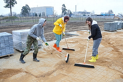 \"Минск - молодежная столица Беларуси 2026\": трудовая акция на строительстве Национального исторического музея