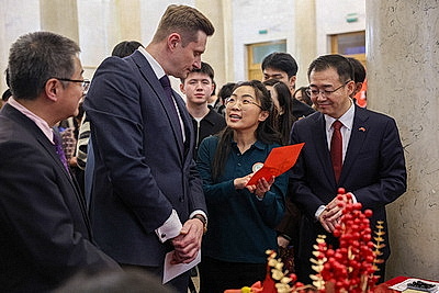 Китайские танцы и боевые искусства. В Минске прошел концерт к Празднику весны