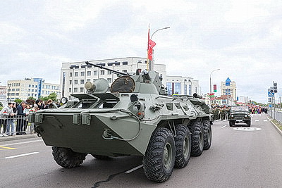 Радостно, трепетно, масштабно празднуют День Победы в Бресте