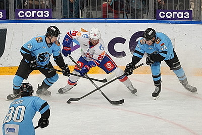 Минские динамовцы в серии буллитов уступили СКА и продлили серию поражений