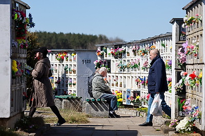 Православные верующие отметили Радуницу