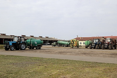 Аграрии Брестской области продолжают сев ранних яровых зерновых и зернобобовых культур