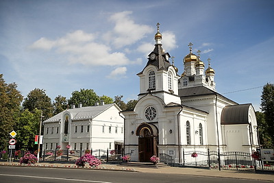 Костел Воздвижения Святого Креста и церковь Преподобной Марии Египетской в Вилейке