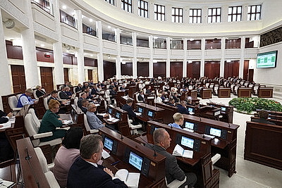 В Минске состоялось заседание третьей сессии Палаты представителей