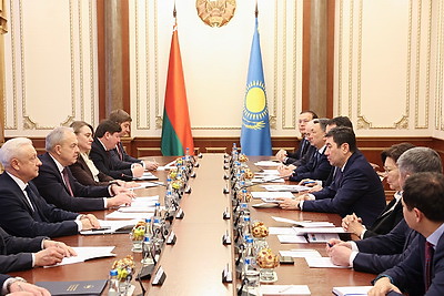 Сергеенко на встрече с делегацией Казахстана отметил роль парламентариев в продвижении объединительной повестки