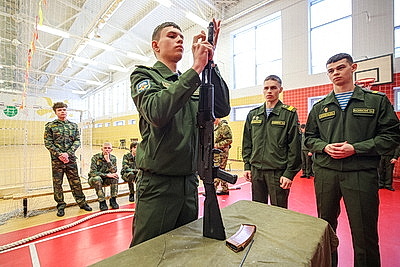 Масштабные соревнования между военно-патриотическими клубами прошли в Минском районе