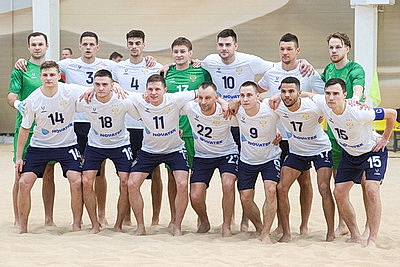 Белорусы снова уступили сборной России по пляжному футболу
