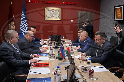 МТЗ ежегодно поставляет в Азербайджан не менее 700 единиц техники