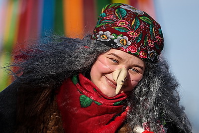 \"Это уже белорусский бренд\". Веселье на Масленицу в Минске