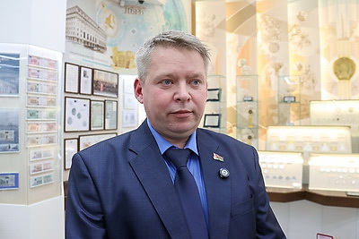 Первые памятные монеты, отчеканенные в Беларуси, поступят в продажу 29 апреля