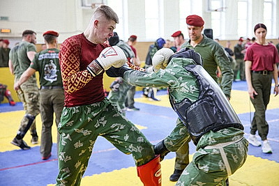 Обладателями краповых беретов стали 68 военнослужащих внутренних войск и сотрудников ОВД