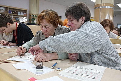 Образовательный проект \"Искусство и тайны ручного письма\" прошел в НББ
