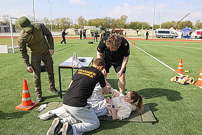 Медподготовка и ориентирование на местности. Воспитанники ВПК соревновались на смотре-конкурсе в Бресте