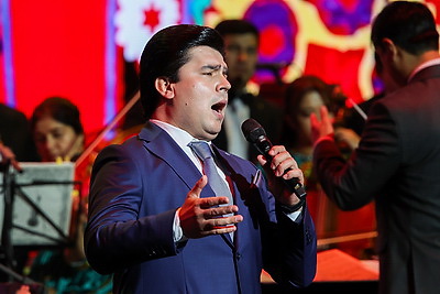 Национальные мелодии и мировые хиты. Мастера искусств Таджикистана представили гала-концерт в Минске