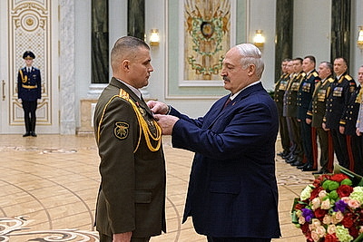 Праздник тех, кто является оплотом мира и стабильности. Лукашенко про День защитников Отечества и ВС