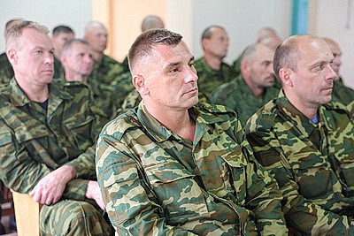 Главная задача - защищать наш дом. В Гомельской области проходят учебные сборы территориальных войск